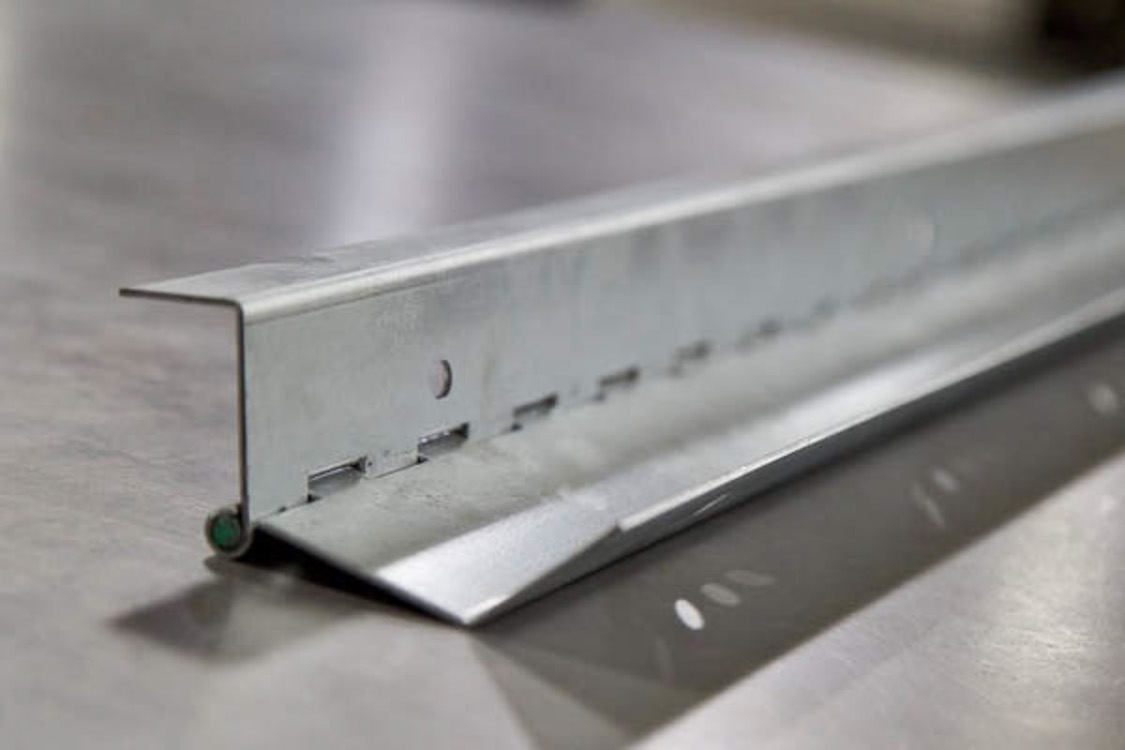 a long aluminum hinge assembly